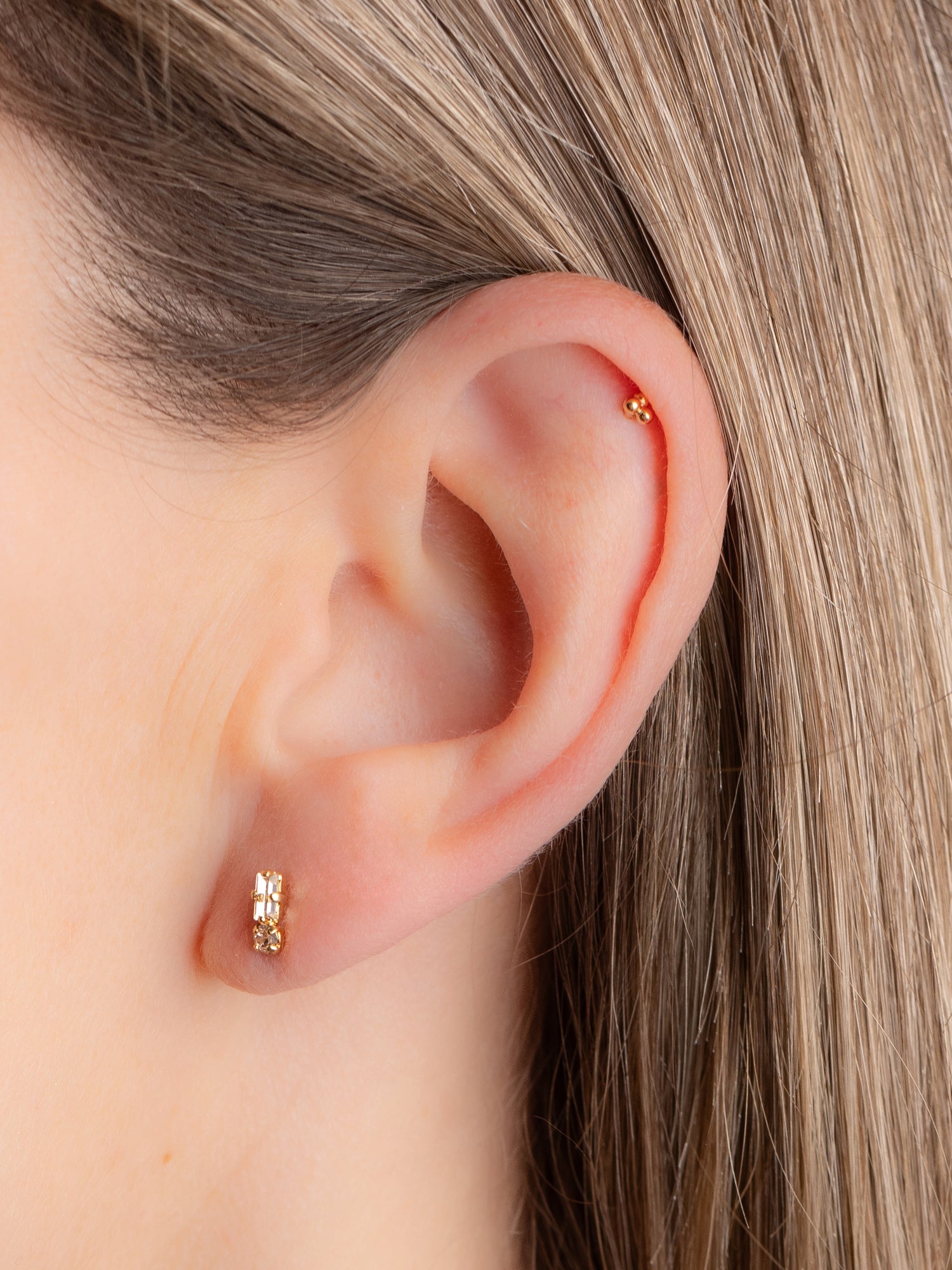 Puce d'oreille double cristaux beiges
