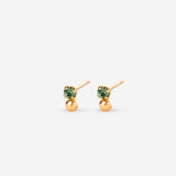 Puce d'oreille minimaliste avec cristal vert et bille
