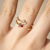 superposition de bague réglable fleur avec cristaux blanc ou rose, rubis et vert