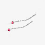 boucles d’oreilles chaîne fine argent avec pierre rouge