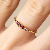bague anneau avec 4 cristaux rubis, rose et fuchsia