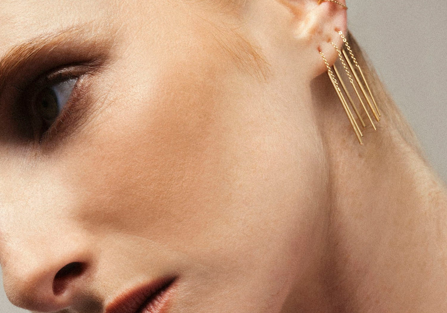 Bagues d'oreille, l'incontournable bijou April Please