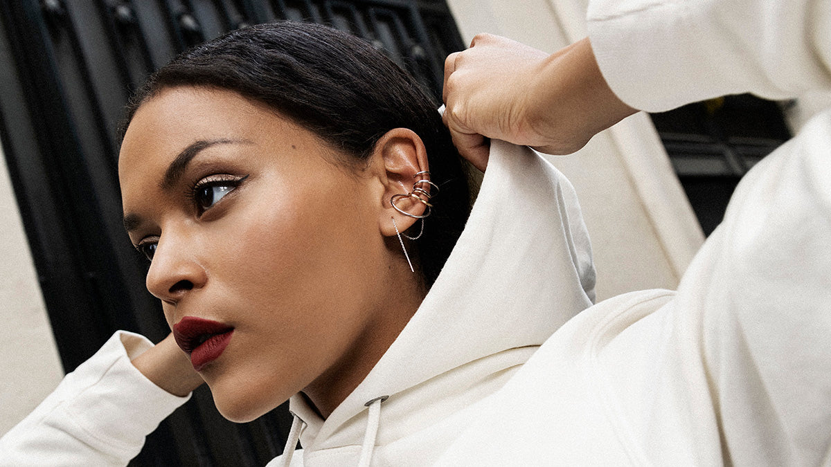 Bijou avec chaîne d’oreille, est-ce que ça fait mal ? On vous dit tout !