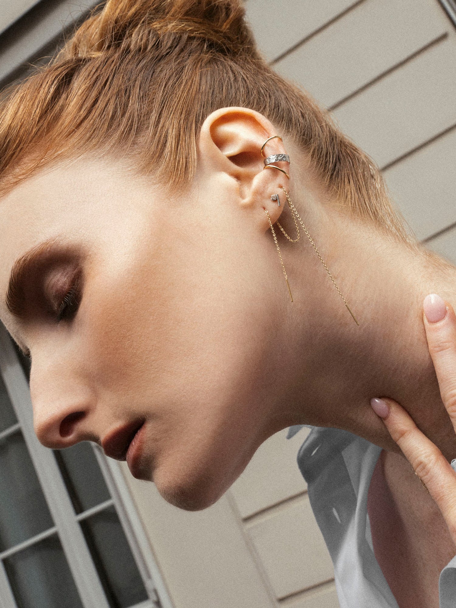 photo mode April Please, earcuff, boucle chaîne fine avec cristal