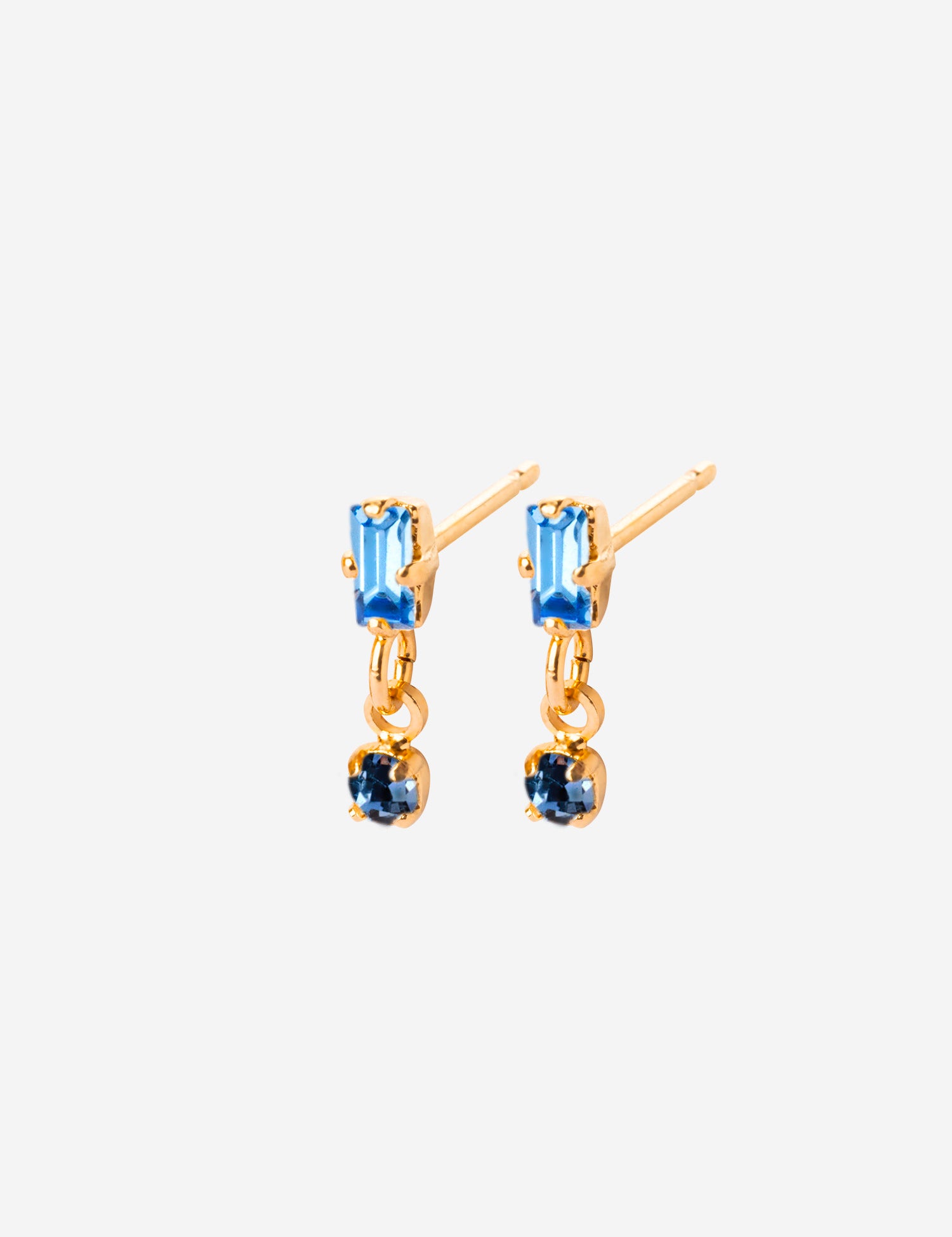paire de boucles d'oreilles bleue
