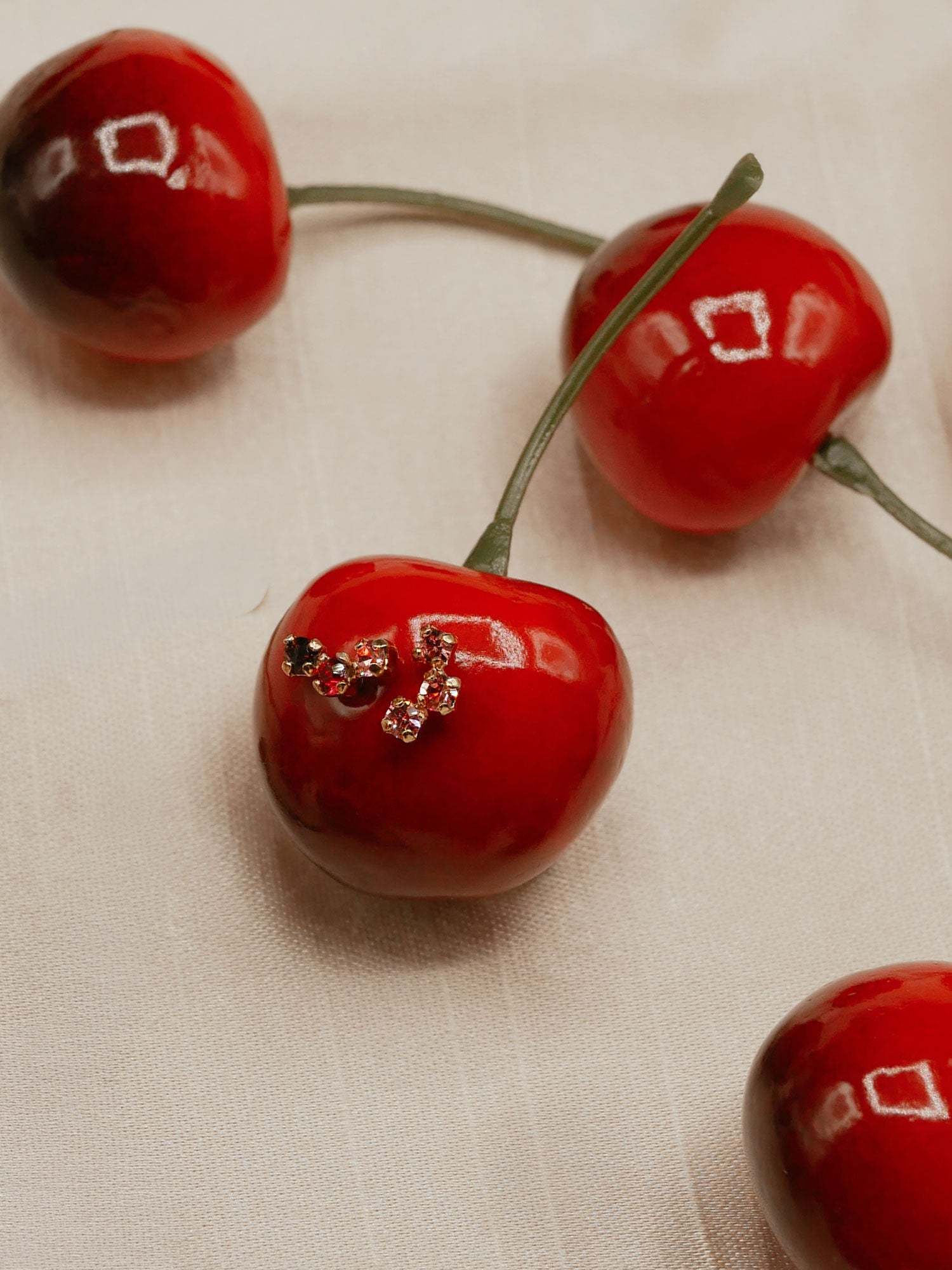 Boucles cristaux rose