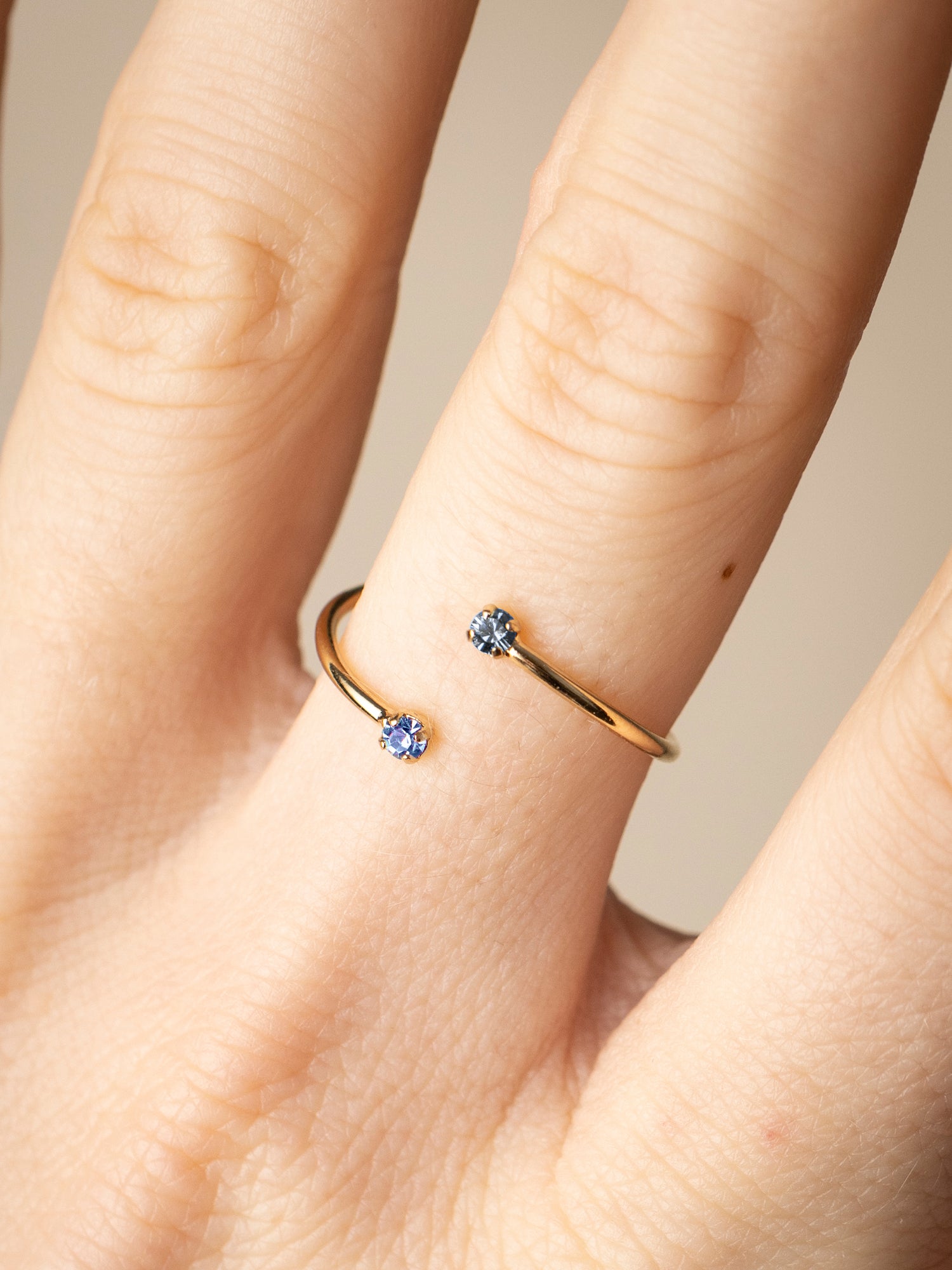 Bague réglable double cristaux bleus