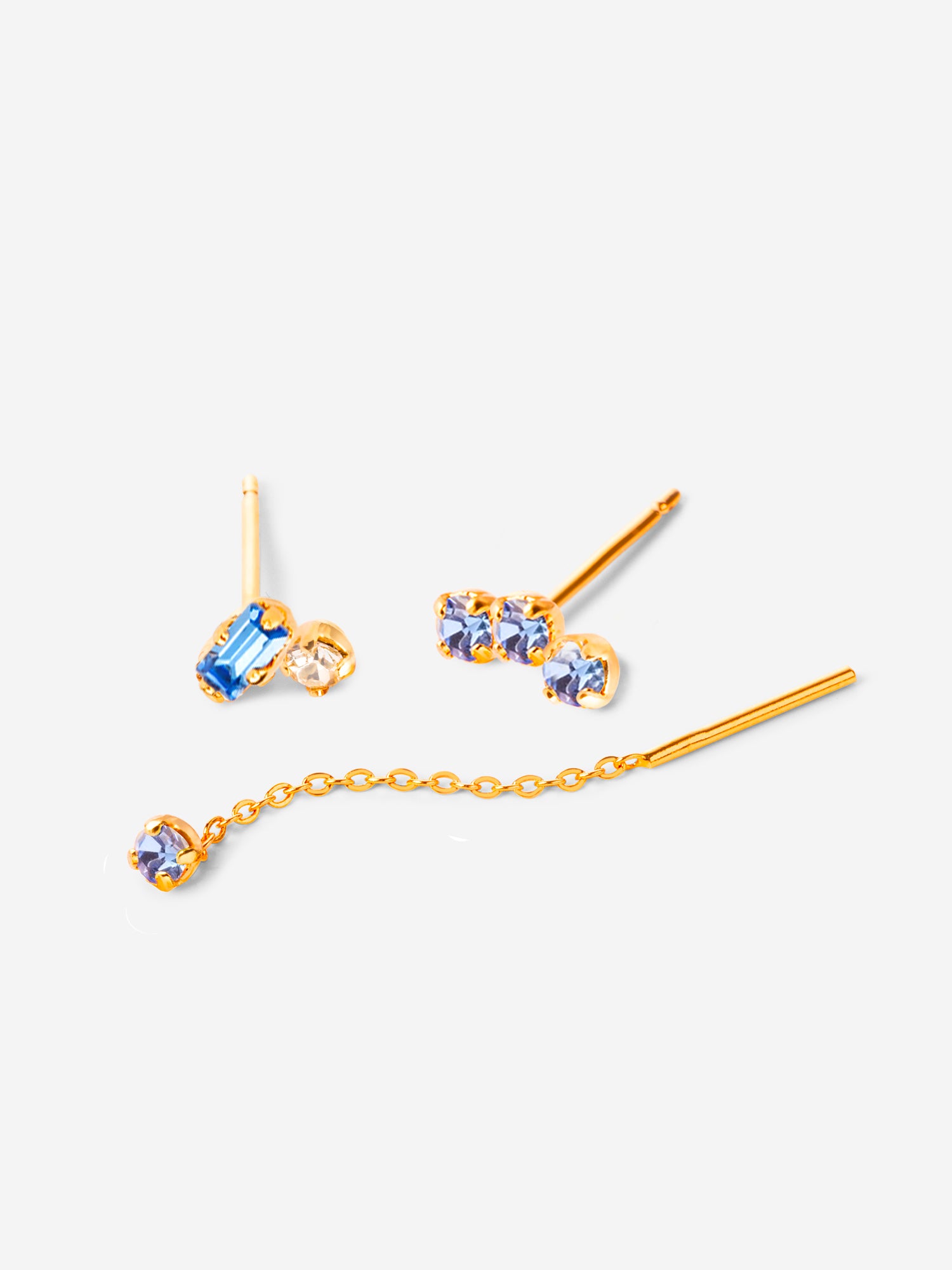 Puces d'oreilles, triple cristaux bleus, double cristaux bleus et champagne, chaine fine cristal bleu